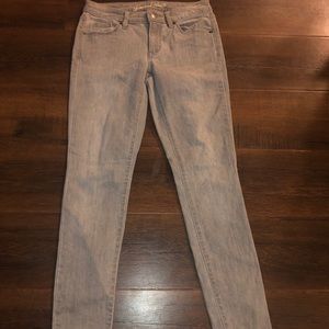 Universal Thread Jean